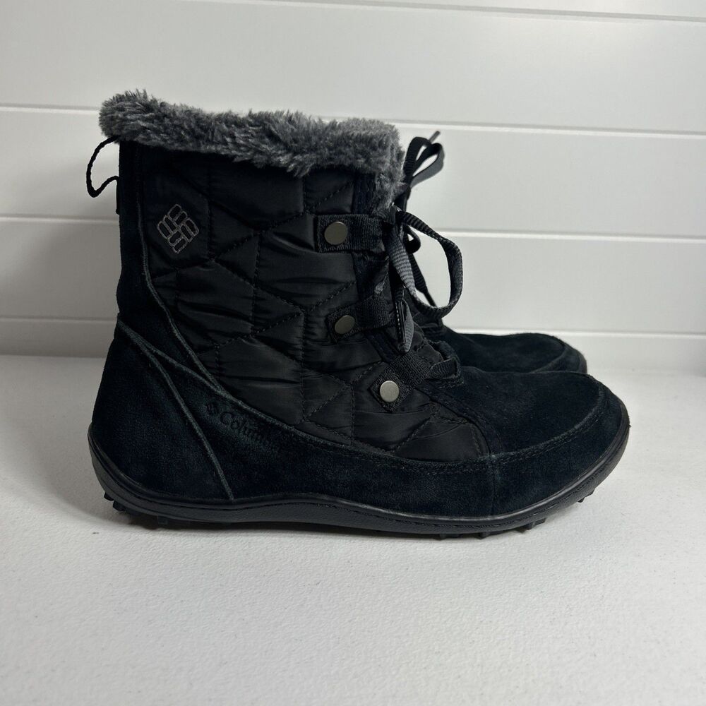 Columbia Boots Women’s Size 8 Black Shorty Suede Quilted Omni Heat Waterproof